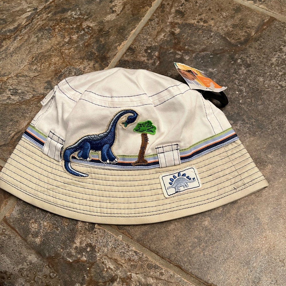 ๐ฆ Lot of 4 Item- Dino Overalls, 2 tshirts, new hat VGUC. Toddler 2T - Picture 5 of 15